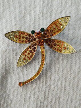 Vintage dragonfly brooch
